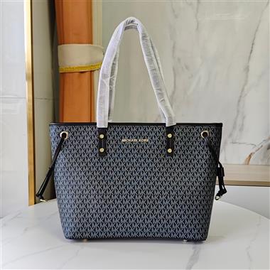 Michael Kors   2025新款女生時尚皮夾 尺寸：36*29*16CM