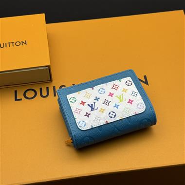 LOUIS VUITTON    2025新款女生時尚皮夾 尺寸：11 x 8.5 x 3.5CM