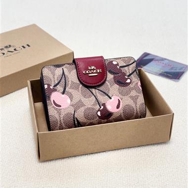 COACH  2025新款時尚皮夾 尺寸：15x10CM