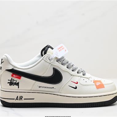 NIKE AIR FORCE 1‘07