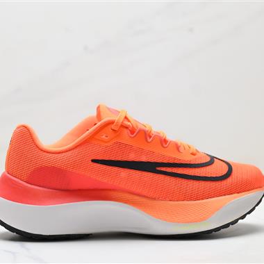 Nike Zoom Fly 5不可戰勝系列輕量飛織低幫休閒運動慢跑鞋
