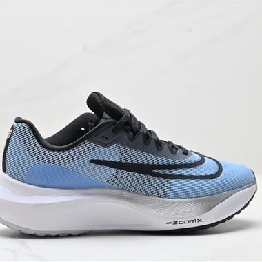 Nike Zoom Fly 5不可戰勝系列輕量飛織低幫休閒運動慢跑鞋