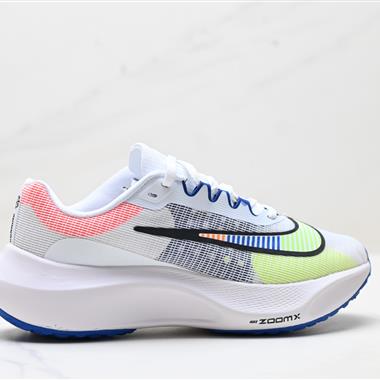 Nike Zoom Fly 5不可戰勝系列輕量飛織低幫休閒運動慢跑鞋