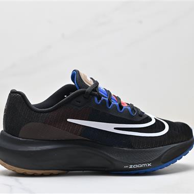 Nike Zoom Fly 5不可戰勝系列輕量飛織低幫休閒運動慢跑鞋