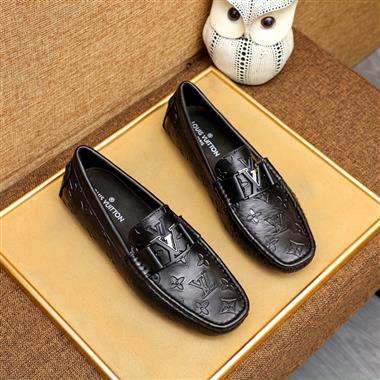 Louis Vuitton   2025新款男生休閒時尚鞋子