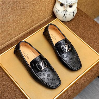 Louis Vuitton   2025新款男生休閒時尚鞋子