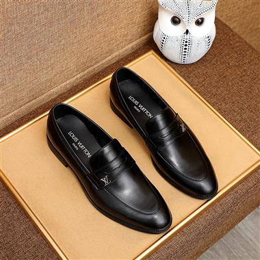 Louis Vuitton   2025新款男生休閒時尚鞋子