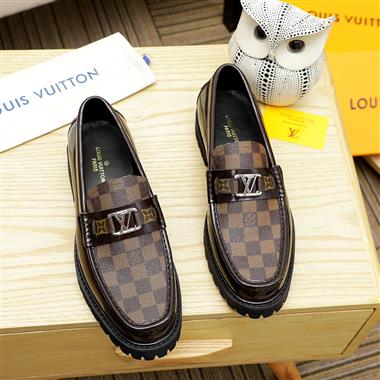 Louis Vuitton   2025新款男生休閒時尚鞋子