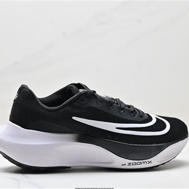 Nike Zoom Fly 5 輕量飛織低幫休閒運動慢跑鞋