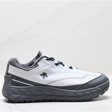 DESCENTE TERRAIND 舒適柔軟 防滑耐磨低幫 登山鞋