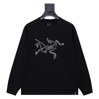 ARCTERYX   2025秋冬新款衛衣帽T 尺寸偏大