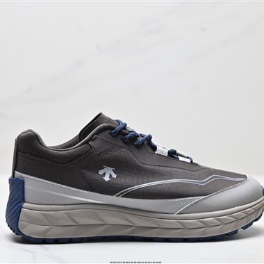 DESCENTE TERRAIND 舒適柔軟 防滑耐磨低幫 登山鞋