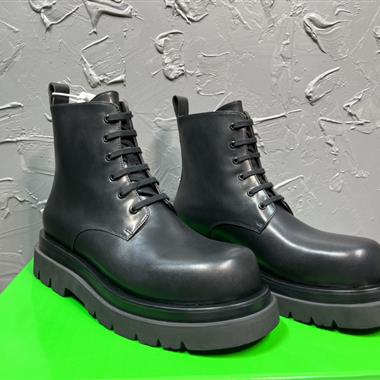 BOTTEGA VENETA   2025新款男生休閒時尚鞋子