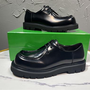 BOTTEGA VENETA   2025新款男生休閒時尚鞋子
