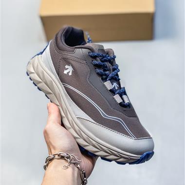 DESCENTE DUALIS 系列 都市通勤 生活休閒鞋