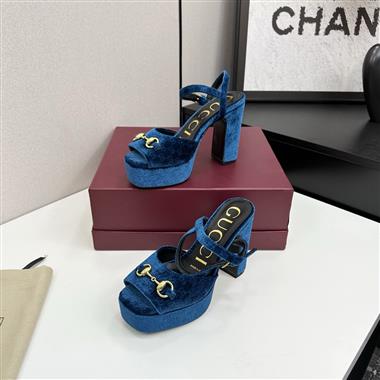 GUCCI    2025新款女生休閒時尚鞋子