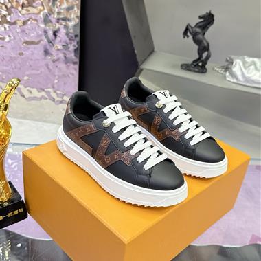 Louis Vuitton     2025新款女生休閒時尚鞋子