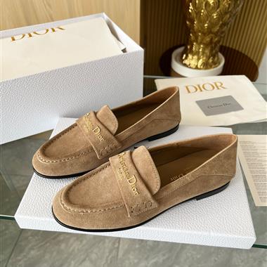 DIOR   2025新款女生休閒時尚鞋子