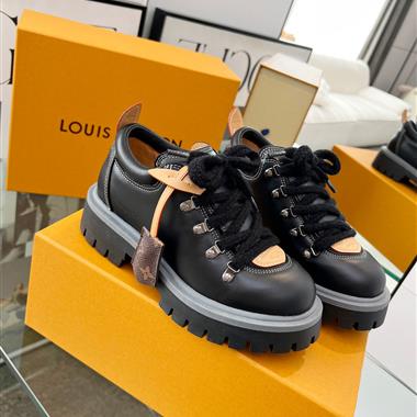 Louis Vuitton   2025新款女生休閒時尚鞋子
