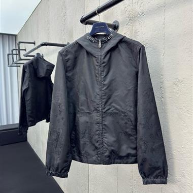 Louis Vuitton   2025秋冬新款風衣夾克外套