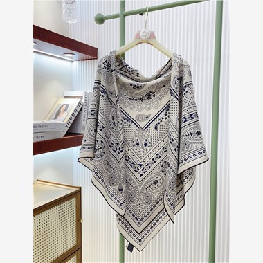 HERMES 2024秋冬新款時尚圍巾 尺寸：140-140