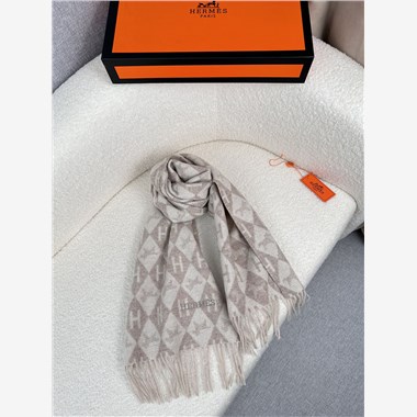 HERMES  2025秋冬新款時尚圍巾 尺寸：180-30