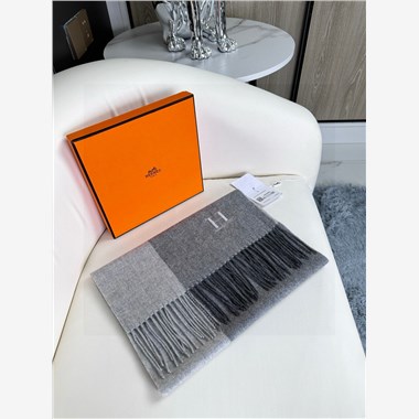 HERMES  2025秋冬新款時尚圍巾 尺寸：190-45