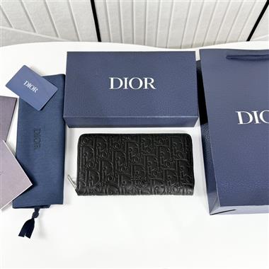 DIOR   2025新款時尚皮夾  尺寸：19.8 x 11 x 2.5CM