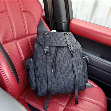 DIOR   2025新款男生時尚包包  尺寸：30x42x16CM