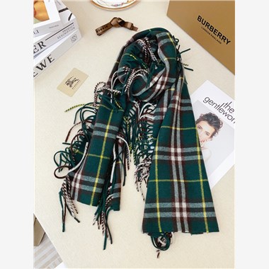 BURBERRY  2025秋冬新款時尚圍巾 尺寸：155-30