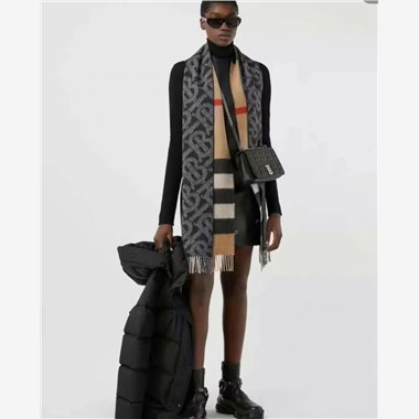 BURBERRY  2025秋冬新款時尚圍巾 尺寸：180-30
