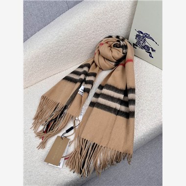 BURBERRY  2025秋冬新款時尚圍巾 尺寸：200-70