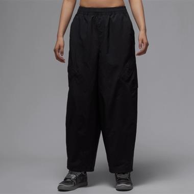 NIKE   2025秋冬新款休閒長褲  女生款