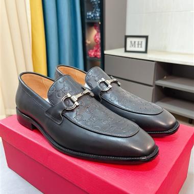 Ferragamo   2025新款男生休閒時尚鞋子