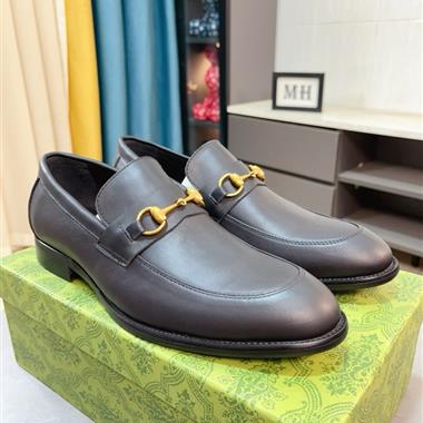 GUCCI   2025新款男生休閒時尚鞋子