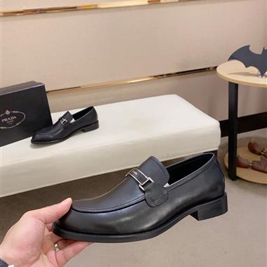 PRADA   2025新款男生休閒時尚鞋子