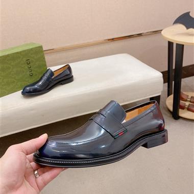 GUCCI   2025新款男生休閒時尚鞋子