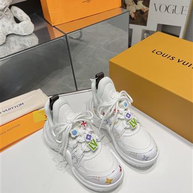 Louis Vuitton   2025新款女生休閒時尚鞋子