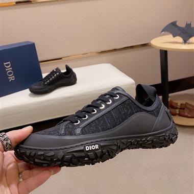 DIOR   2025新款男生休閒時尚鞋子