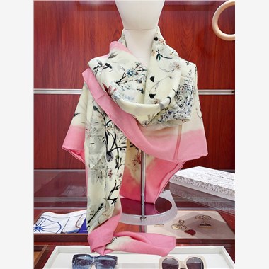DIOR  2025秋冬新款時尚圍巾 尺寸：140-140