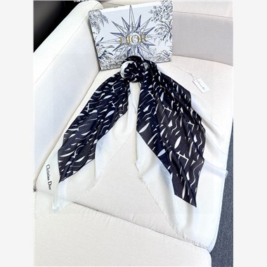 DIOR  2025秋冬新款時尚圍巾 尺寸：140-180