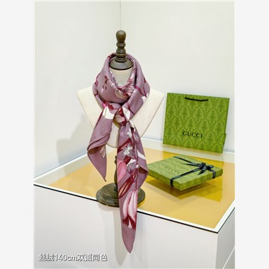 GUCCI  2025秋冬新款時尚圍巾 尺寸：140-140