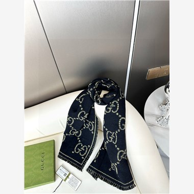 GUCCI  2025秋冬新款時尚圍巾 尺寸：180-47