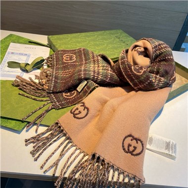 GUCCI  2025秋冬新款時尚圍巾 尺寸：195-35