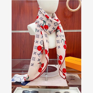 LOUIS VUITTON   2025秋冬新款時尚圍巾 尺寸：140-140
