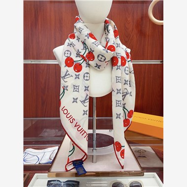 LOUIS VUITTON   2025秋冬新款時尚圍巾 尺寸：140-140