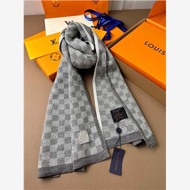  LOUIS VUITTON 2025秋冬新款時尚圍巾 尺寸：180-30