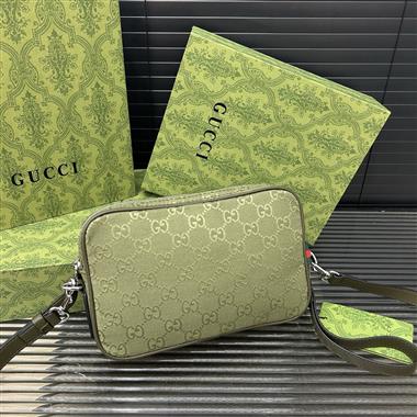 GUCCI   2025新款男生時尚包包 尺寸：15*24CM