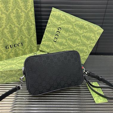 GUCCI   2025新款男生時尚包包 尺寸：15*24CM