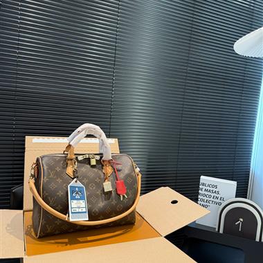 LOUIS VUITTON   2025新款女生時尚包包 尺寸：30*22CM